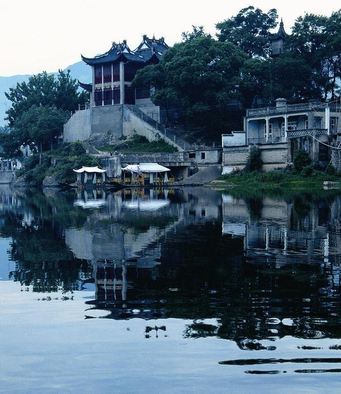 Ningbo Xikou International Youth Hostel Dış mekan fotoğraf